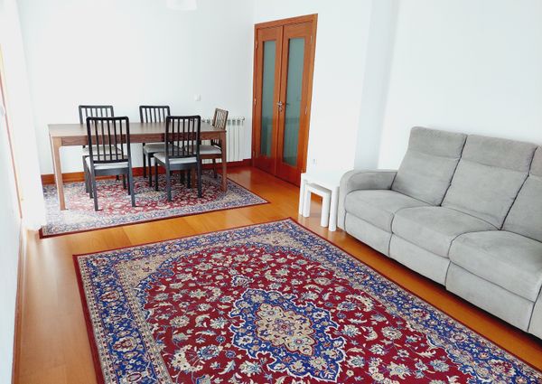 T2 for rent, next to the Glicínias Shopping Center, Aveiro.