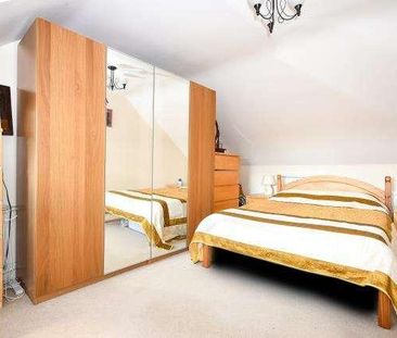 Tamarisk Way, Weston Turville, HP22 - Photo 2