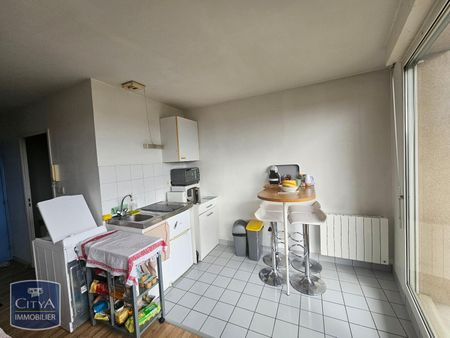 Location Appartement 1 pièce 26m² POITIERS 86000 - Photo 4