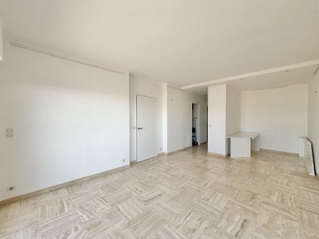 Appartement 64 m² - 3 Pièces - Cannes (06400) - Photo 5