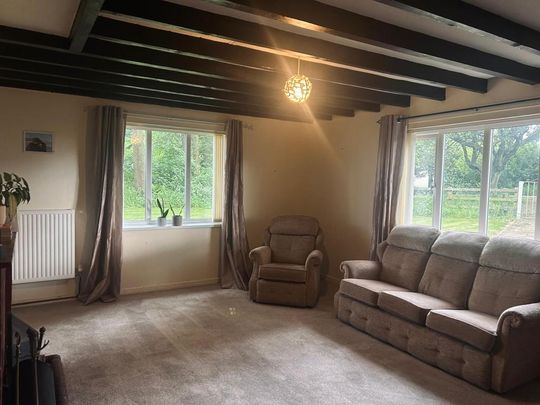 2 bedroom house to rent - Photo 1