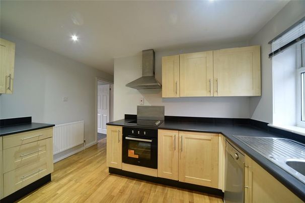 3 bedroom bungalow to rent - Photo 1