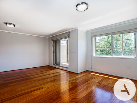 30/60 Henty Street, Braddon ACT 2612 - Apartment For Rent | Domain - Photo 2
