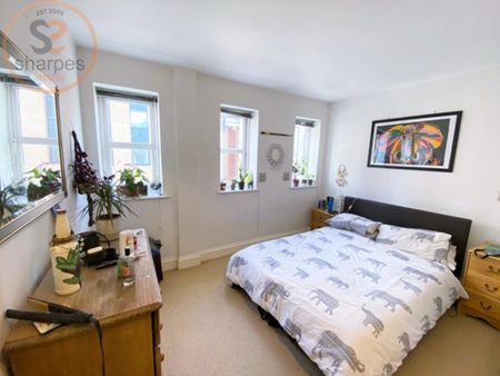 1 bedroom flat to rent - Photo 4