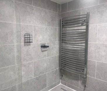 2 bedroom flat to rent - Photo 6