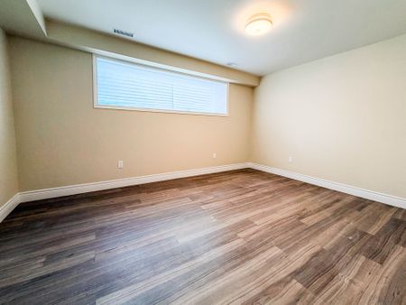 For Lease - 111 Combe Avenue Unit# Lower, Toronto, Ontario - Photo 3