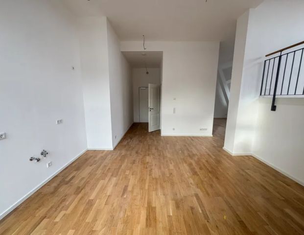 Erstbezug-Hochwertige drei Zimmerwohnung mit Dachterrasse im historischen Kloster Marienborn! - Foto 1