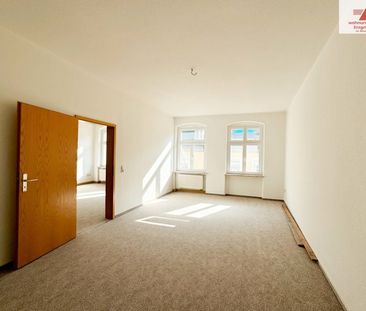 Gemütliche 2-Raum-Wohnung mit Dachterrasse direkt im Zentrum von An... - Photo 1