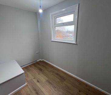 Eastfields - Photo 5