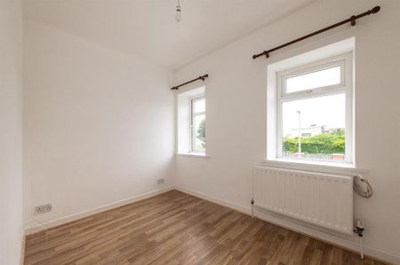 44 Stream Street, Downpatrick, BT30 6DE - Photo 4