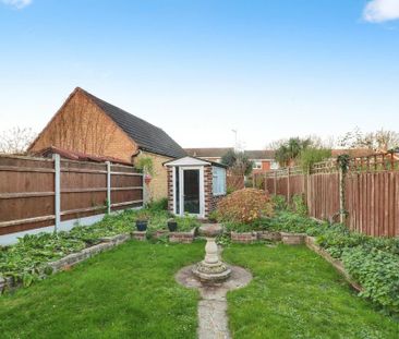 3 bedroom semi-detached house to rent - Photo 5