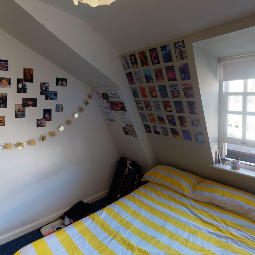 Student Properties to Let - Photo 1