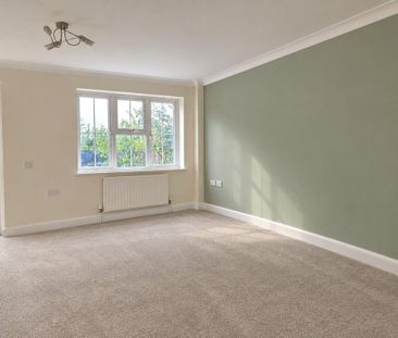 3 bedroom semi-detached house to rent - Photo 6