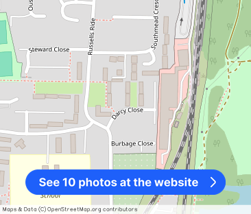 Darcy Close, Cheshunt - Photo 1
