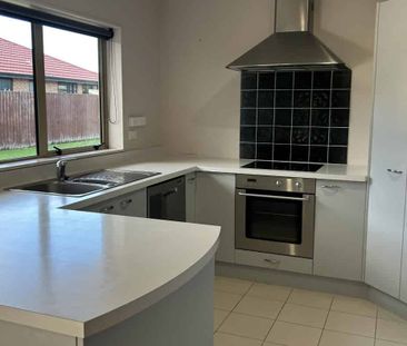 Hurry to Halswell- for January Move In - Photo 1