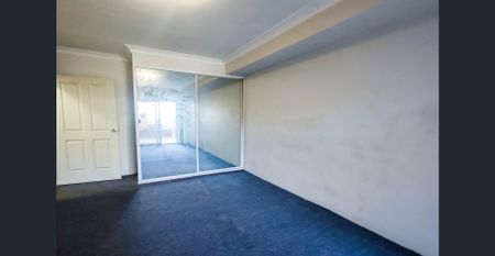 Top Location Close To Station - Photo 3