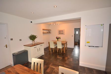 19 Aston Hall Drive, Aston-On-Trent, Derby, DE72 2DD - Photo 4