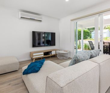 Luxury Single‑Level Living in a Quiet Blairgowrie Court - Photo 1