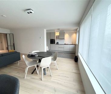 Appartement te huur - Photo 1