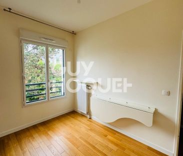 Location Appartement 4 pièces 106m² - Photo 3