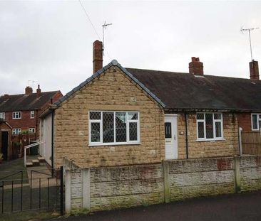 Manor Drive, Featherstone, Pontefract, WF7 - Photo 6