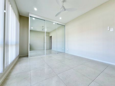 Newly Renovated Family Home In Prime Location! - Photo 2