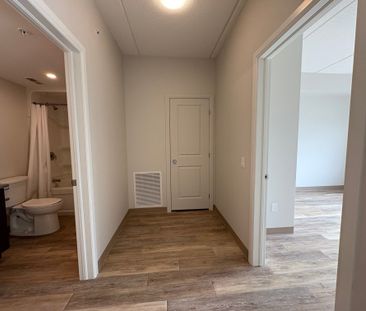 For Lease - 99 POND MILLS Road Unit# 703, London South, Ontario - Photo 5