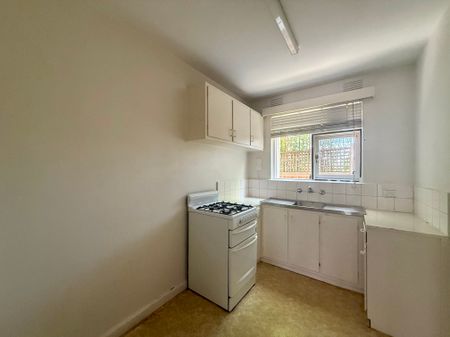 4/19 Clyde Street GLEN IRIS - Photo 5