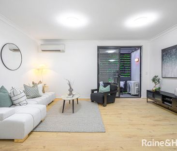 Three-bedroom apartment in the Heart of Chippendale - Photo 3