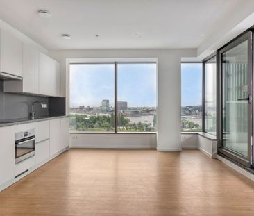 Appartement te huur: Bercylaan 391 1031 KP Amsterdam - Photo 1