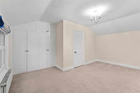 4 bedroom detached house to rent - Photo 4