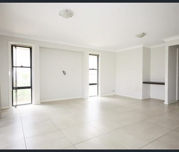 Well-Presented Family Home in Convenient Glenfield Location - Photo 6