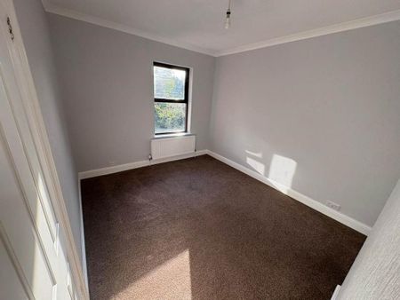 3 bedroom house to rent - Photo 2