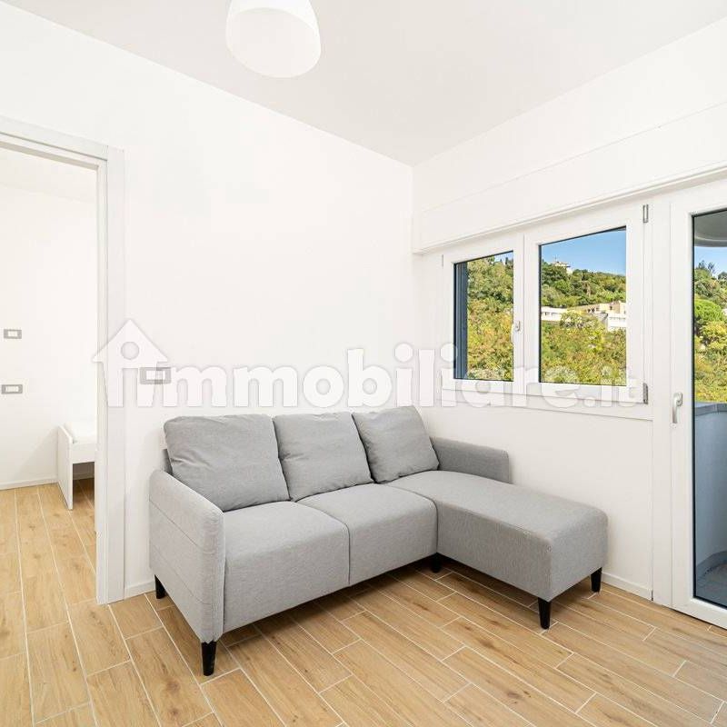 Trilocale via Carlo Linneo 141, Rivarolo, Genova - Photo 1