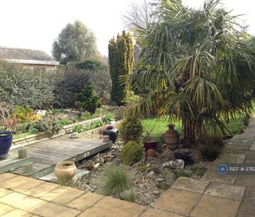 1 bedroom flat to rent - Photo 6