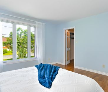 Maison de plain-pied à louer - Brossard (Noms de rues (R)) Maison d... - Photo 3