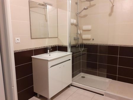 Location Appartement 3 pièces 60m² ONDRES 40440 - Photo 2