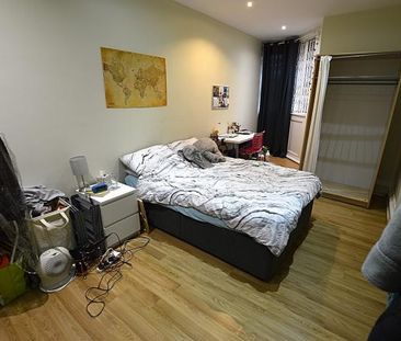 Moorland Avenue, - Photo 1