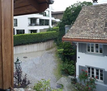 Charmante 3.5-Zimmerwohnung auf drei Etagen im Kreis 7 - Photo 2