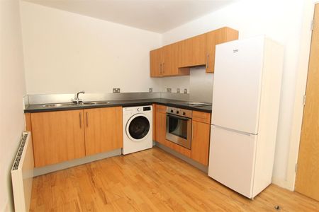 Waterloo Apartments, Leeds City Centre, LS10 1JA - Photo 3