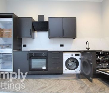 2 Bed property for rent - Photo 4