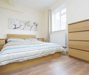 Old Oak Common Lane, Acton, W3 - Photo 3