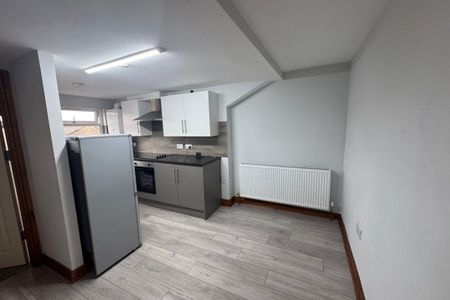 Laisteridge Lane - Photo 2