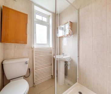 6 bedroom semi-detached house to rent - Photo 5