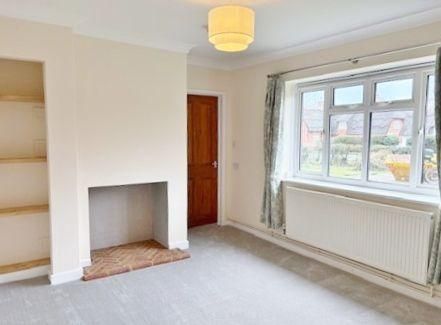 2 bedroom bungalow to rent - Photo 1