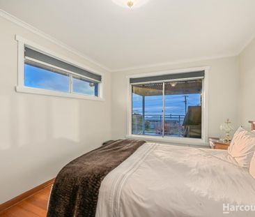 Spacious Family Home with Workshop & Storage - Photo 1