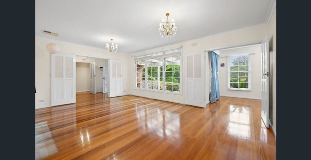 Convenient Location - Photo 1