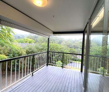 Good Size Home, with Air Conditioning and Great Location! - Photo 4