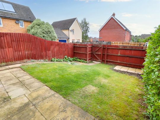 2 Bedroom House to let - Photo 1