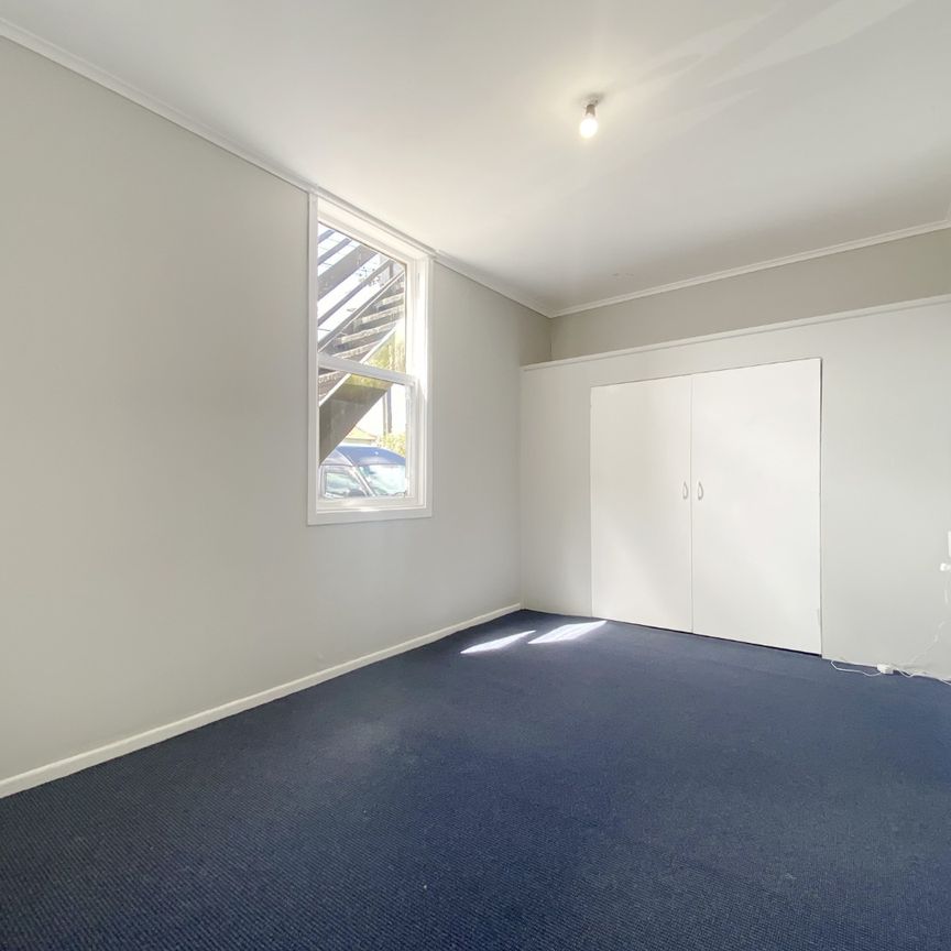 Welcome to 2/60 Wilson Street in Newtown. - Photo 1